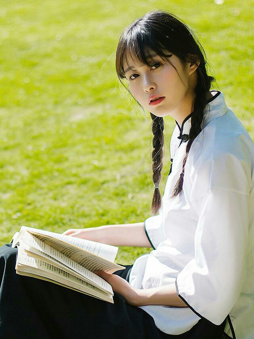 国际冰壶赛，冰场上的战略比拼，中国国际冰壶精英赛·中国公开赛